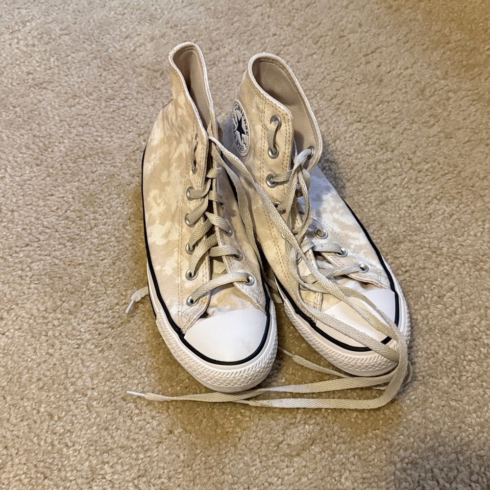 Tie-Dye Cream High-Top Converse